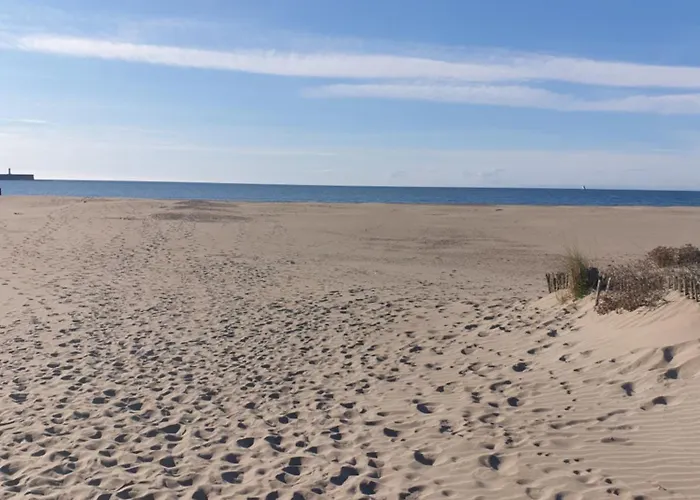 Studio Cabine Cap d\'Agde - piscine - parking privé - Plage RICHELIEU - Golf